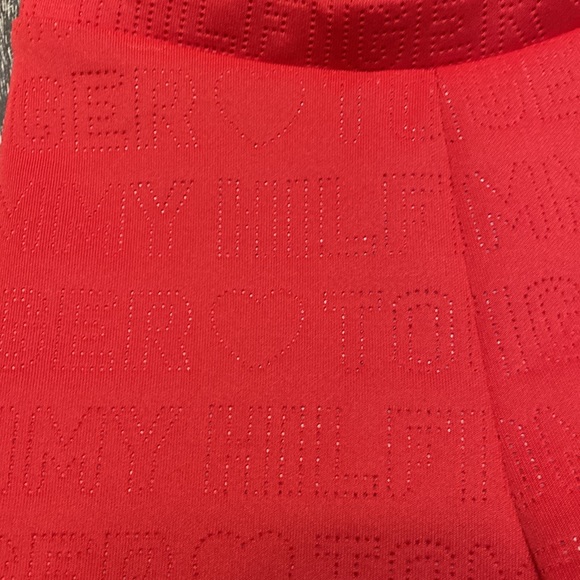 Girls pants from Tommy Hilfiger super cute has stretch to them through out - Picture 2 of 7